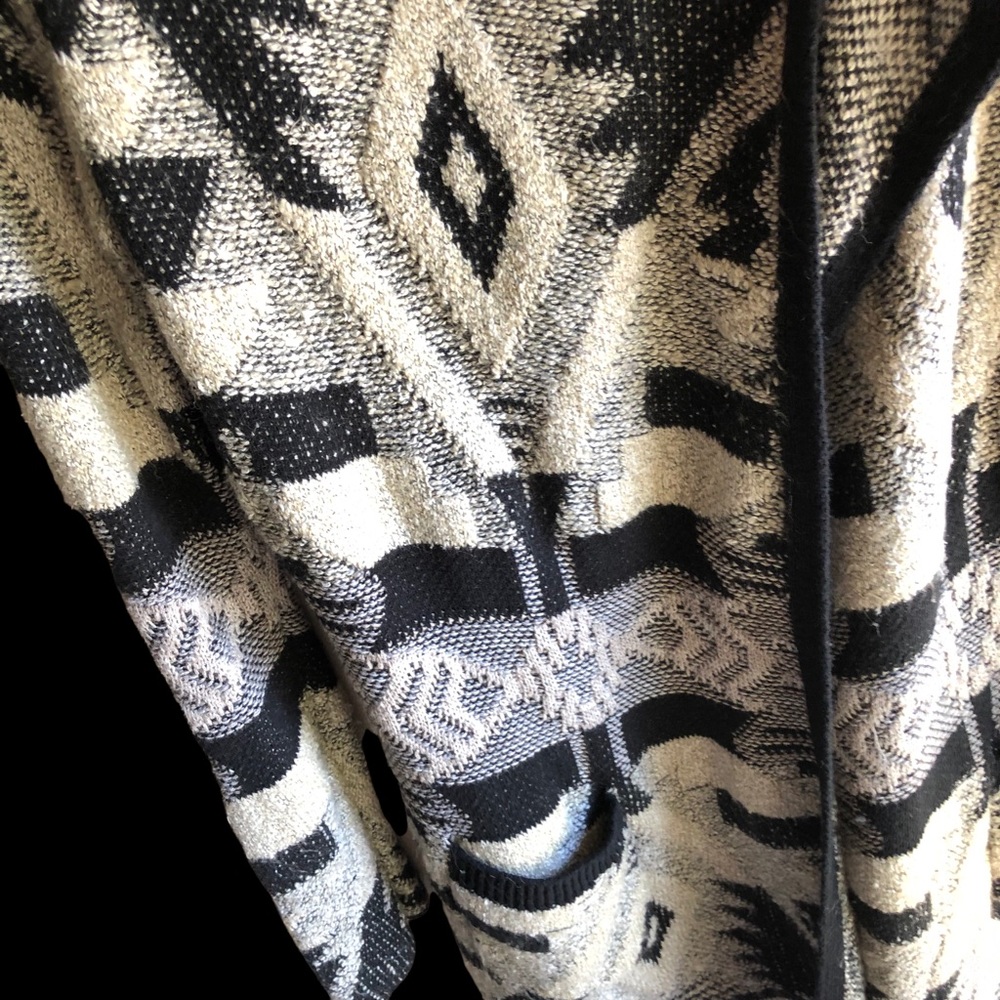 Lucky Brand Wool Blend Live in Love Longline Open Front Sweater. Medium - Picture 11 of 12